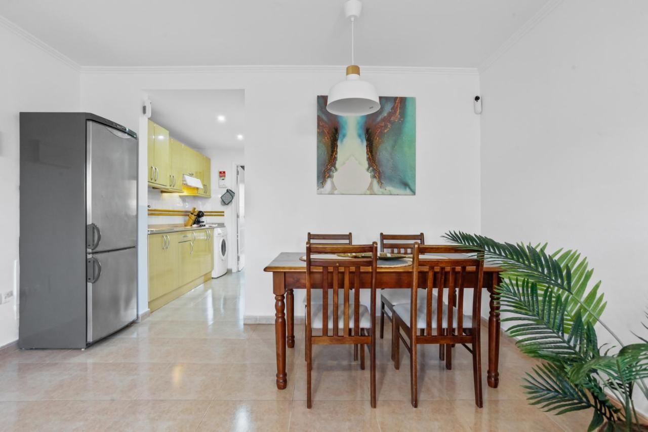 Апартаменты Apartamento Papagayo Коральео Экстерьер фото